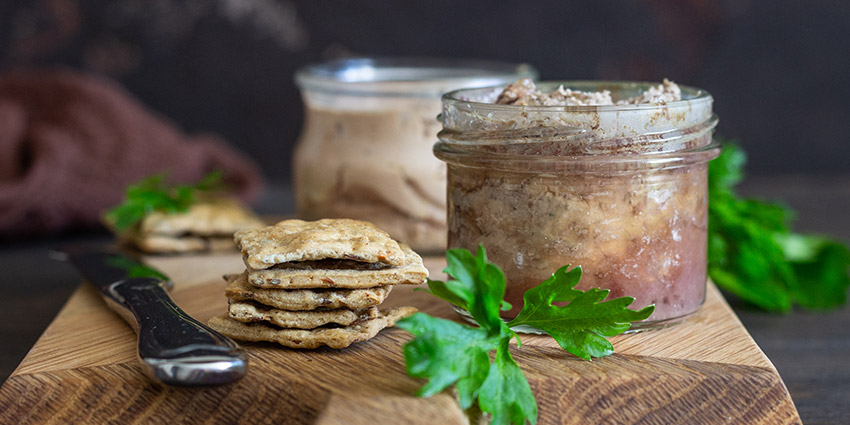 Terrines issues de porc fermier de Vendée élevé en plein air Maison Giffaud